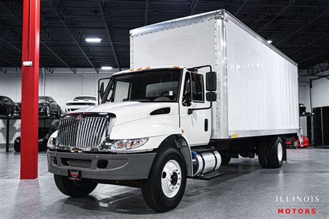 Used 2018 Box Truck 